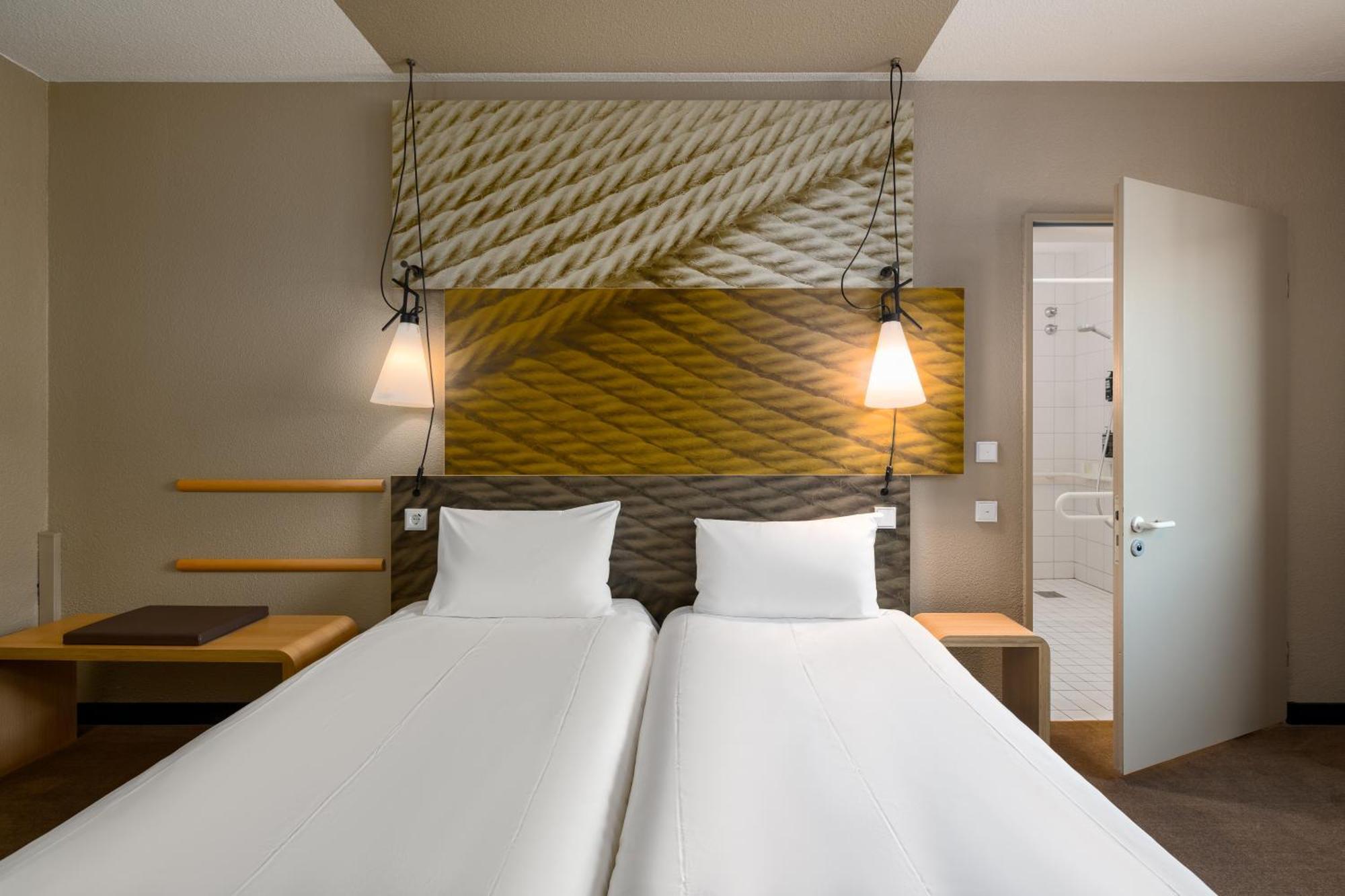Ibis Hotel Hamburg St. Pauli Messe Exteriör bild