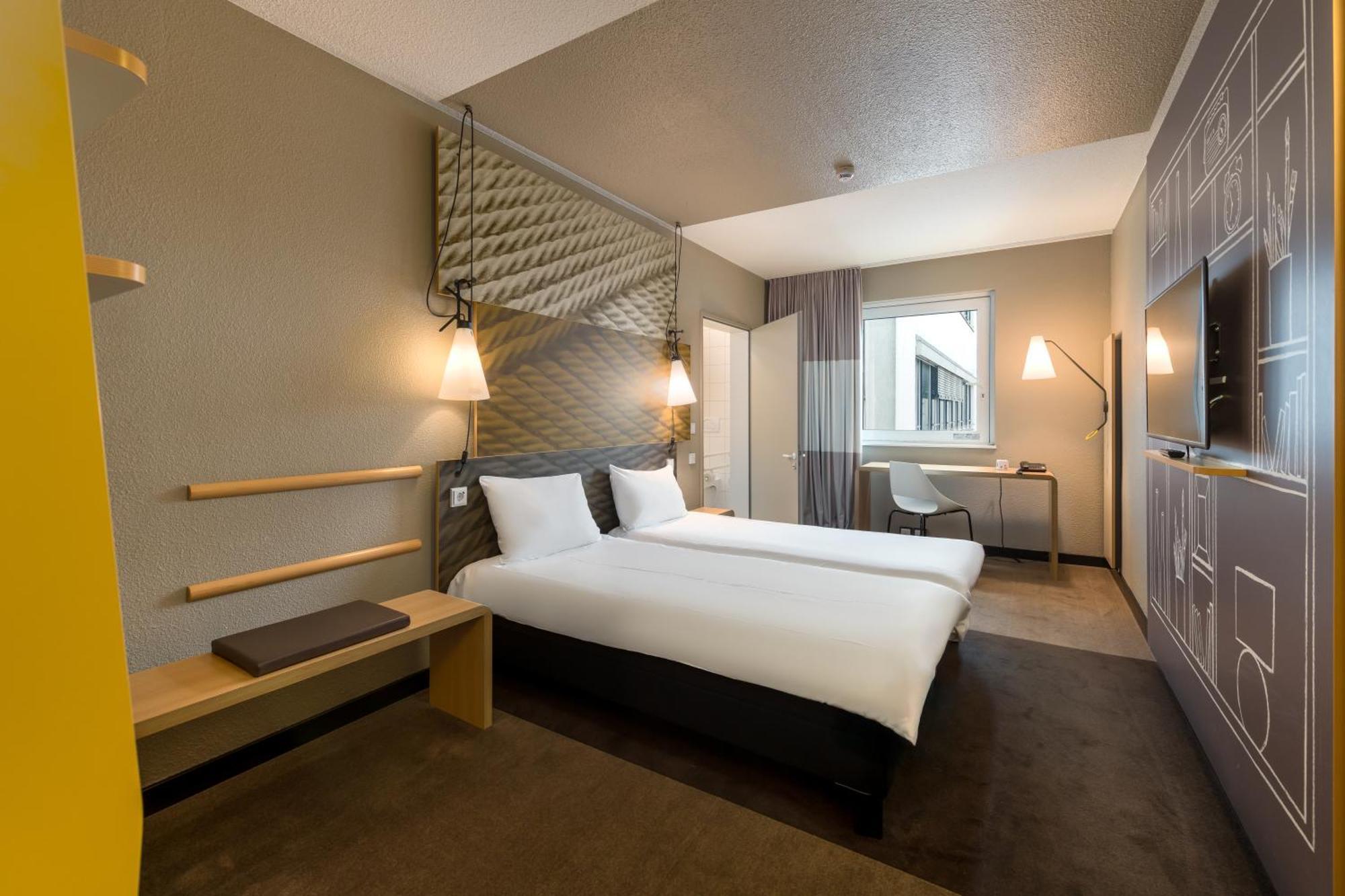 Ibis Hotel Hamburg St. Pauli Messe Exteriör bild